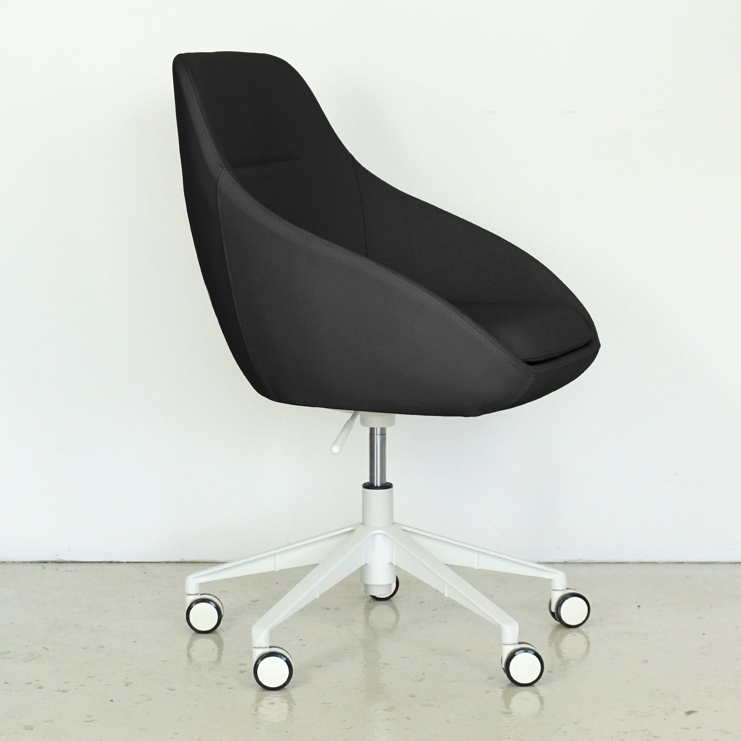 NOVAS Office Chair